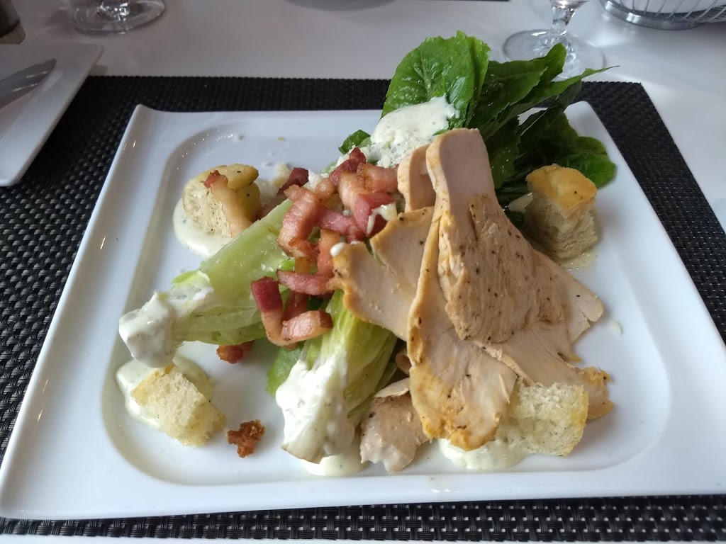 Restaurant Altitude | 300 Chemin des Pléiades, Mont-Tremblant, QC J8E 1Z1, Canada | Phone: (819) 429-4192