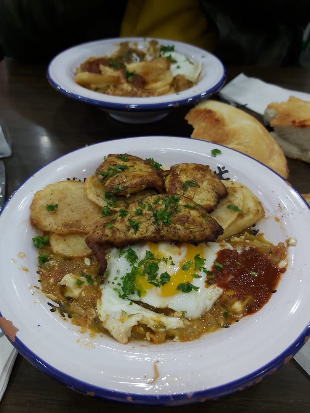 Restaurant Abouda | 3585 Rue Beaubien E, Montréal, QC H1X 1H1, Canada | Phone: (514) 374-4111