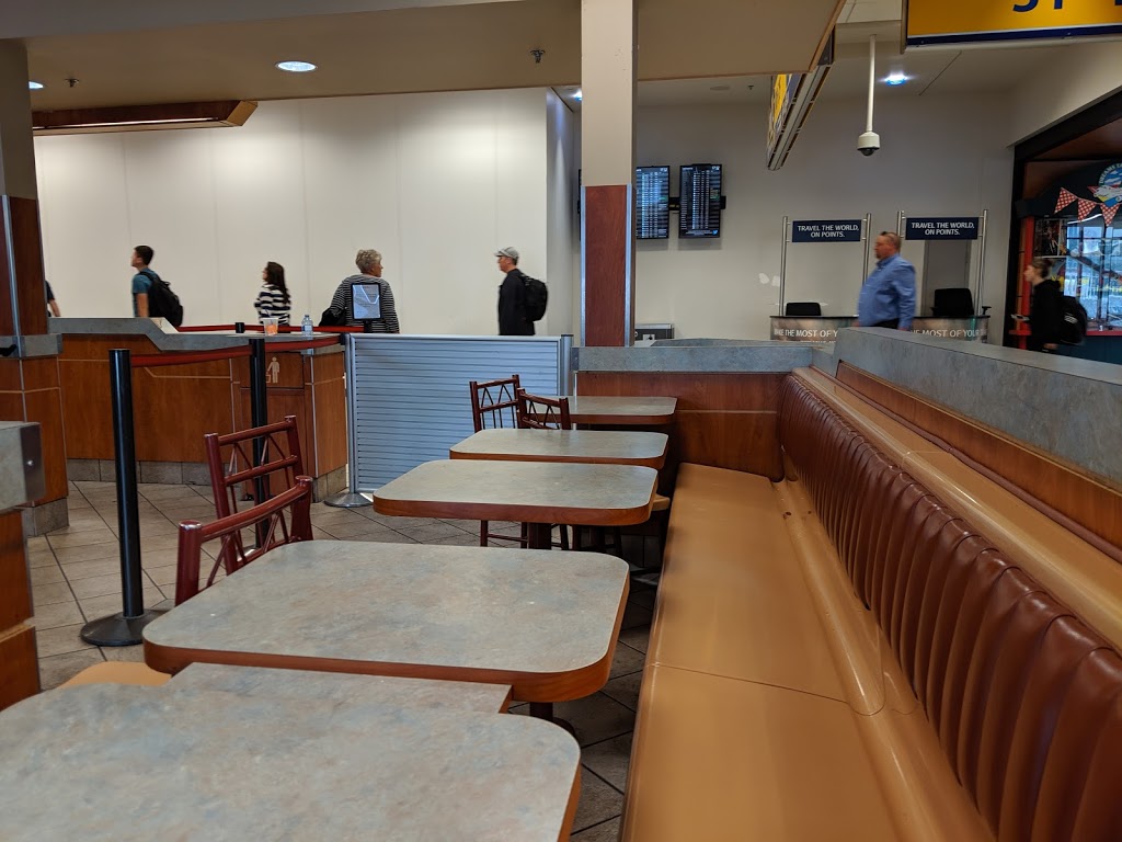 Tim Hortons | 2000 Airport Rd NE, Calgary, AB T2E 6W5, Canada | Phone: (403) 221-1779