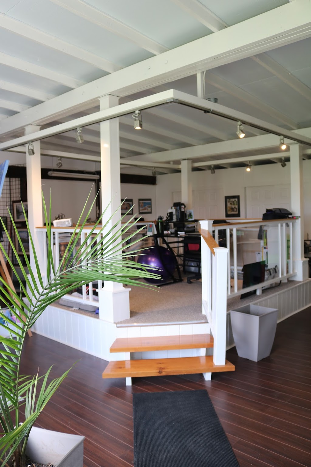 INFront Graphic Design Studio | 6427 ON-3, Canfield, ON N0A 1C0, Canada | Phone: (416) 540-5021