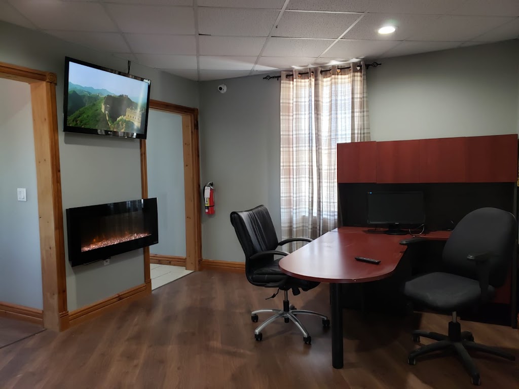 The Hepworth Hostel | 520 Bruce St, Hepworth, ON N0H 1P0, Canada | Phone: (519) 760-8902