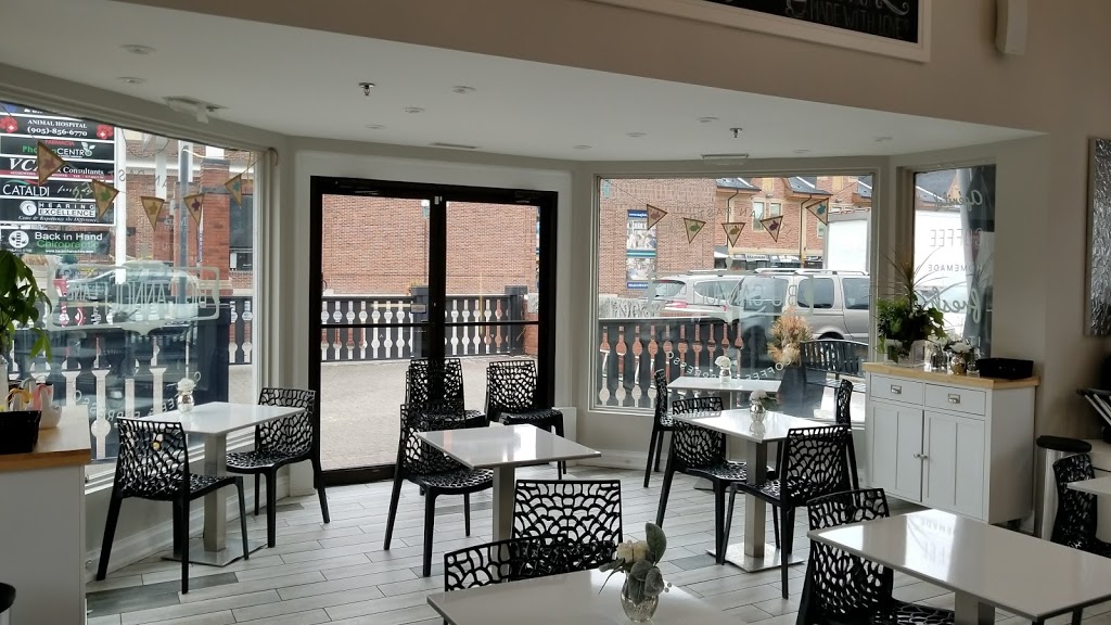 Big Cannoli Lane | 140 Woodbridge Ave, Woodbridge, ON L4L 2S7, Canada | Phone: (905) 605-5263
