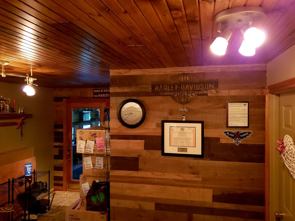 BreezeWood Floors Tillsonburg | 1300 Jackson Side Rd, Tillsonburg, ON N4G 4G7, Canada | Phone: (519) 688-3553