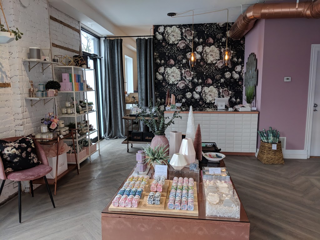 hello baked | 342 Barton St E, Hamilton, ON L8L 2X7, Canada