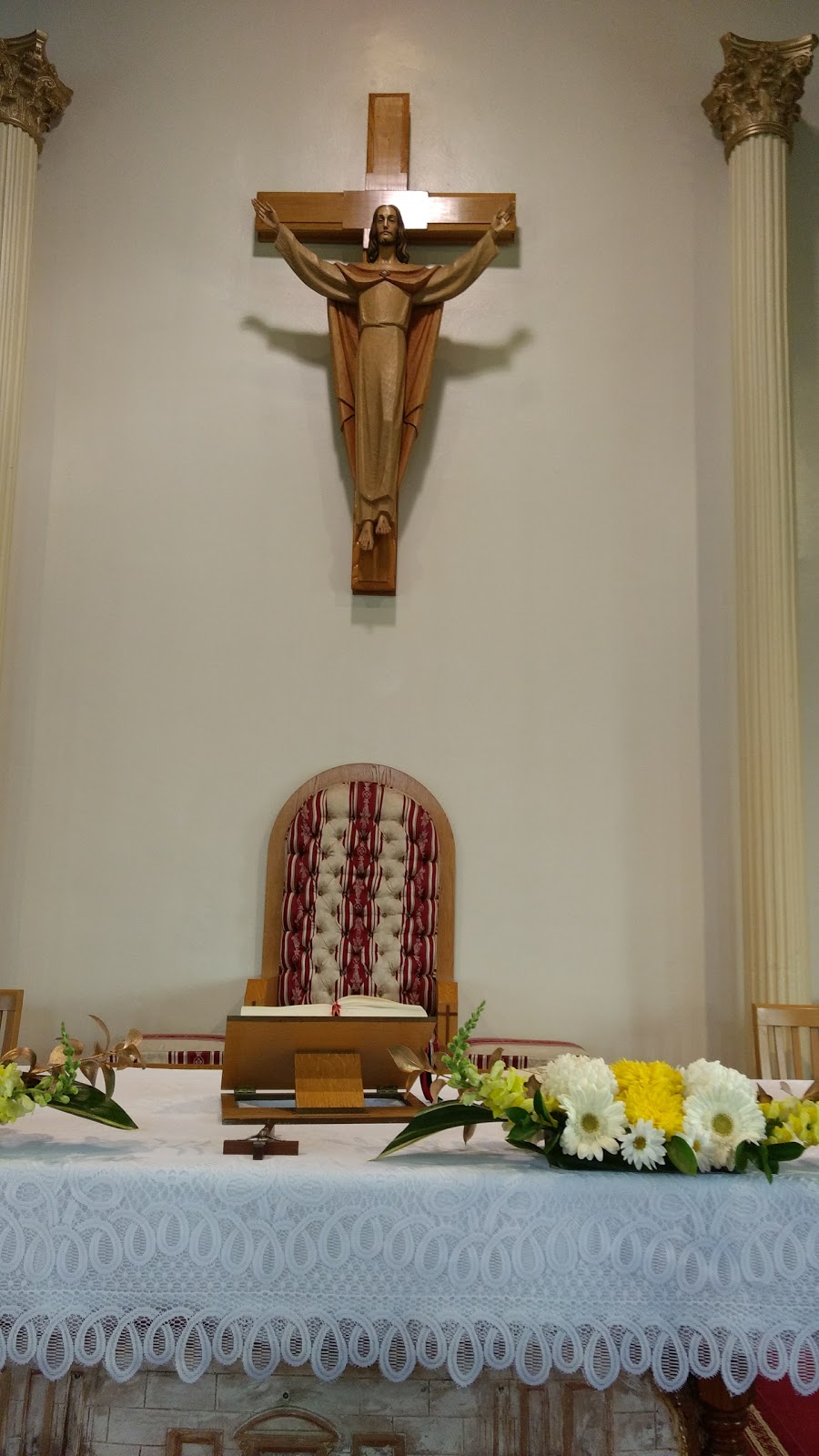 Our Lady of Guadalupe Roman Catholic Church | 694 Weston Rd, York, ON M6N 3R2, Canada | Phone: (416) 767-8658