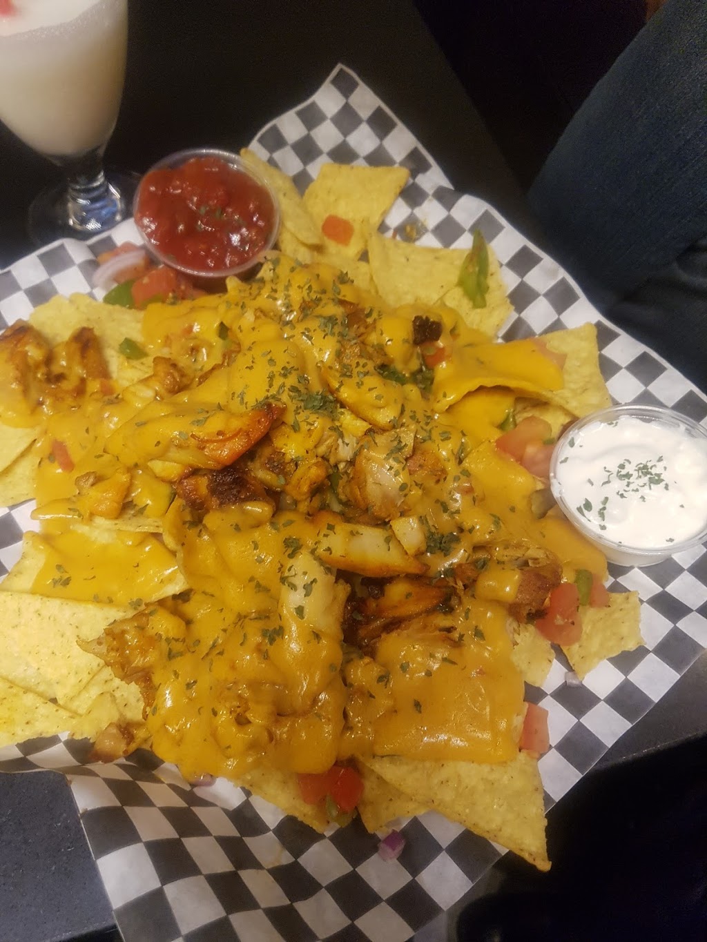 Fusion Lounge | 6915 Dixie Rd #4, Mississauga, ON L5P 1B2, Canada | Phone: (905) 565-0777