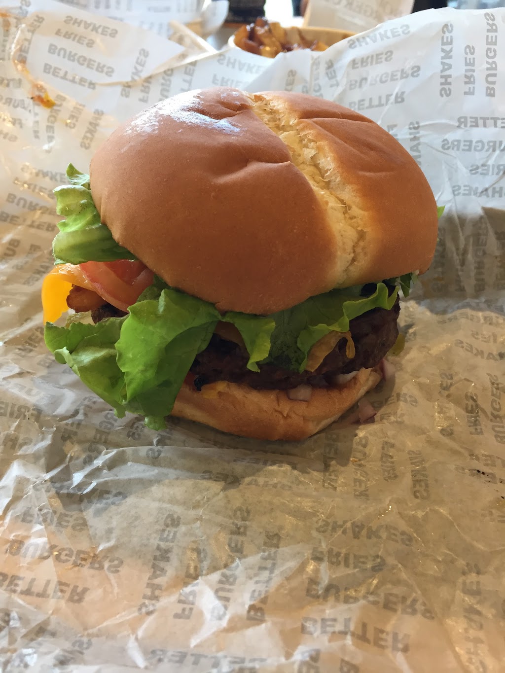South St. Burger | 534 Bayfield St, Barrie, ON L4M 5A2, Canada | Phone: (705) 727-0519