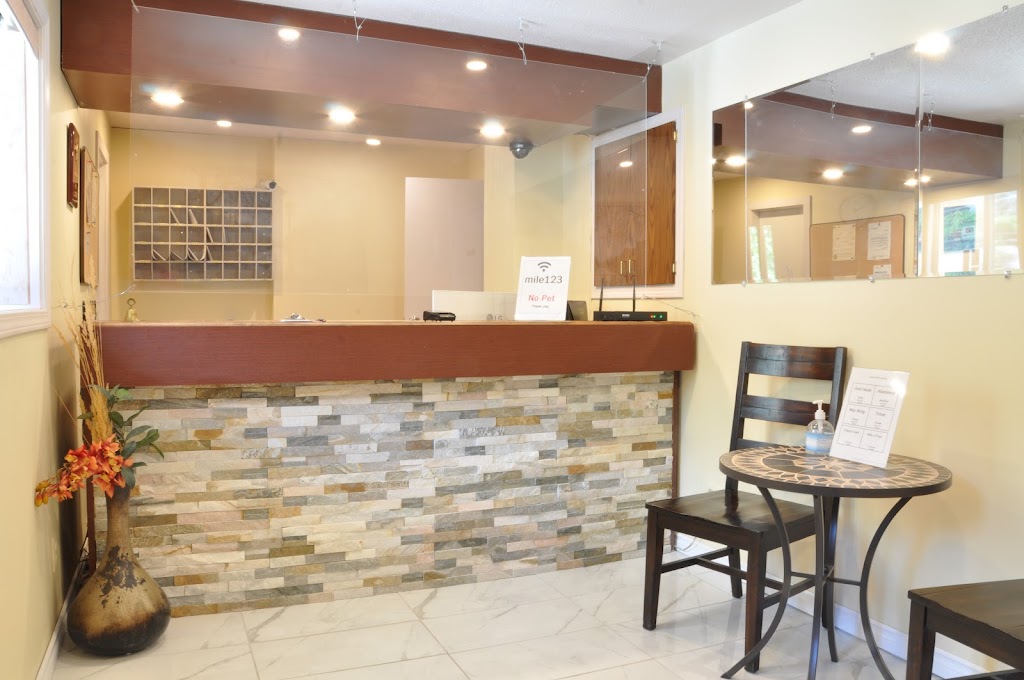 Canadas Best Value Inn Mile 0 | 616 Main St, Lillooet, BC V0K 1V0, Canada | Phone: (250) 256-7511