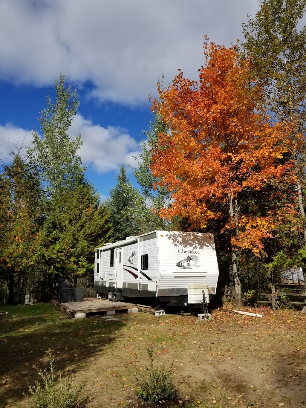 Camping Du Grand Lac Noir | 2670 Route Principale, Wentworth-Nord, QC J0T 1Y0, Canada | Phone: (450) 226-2336