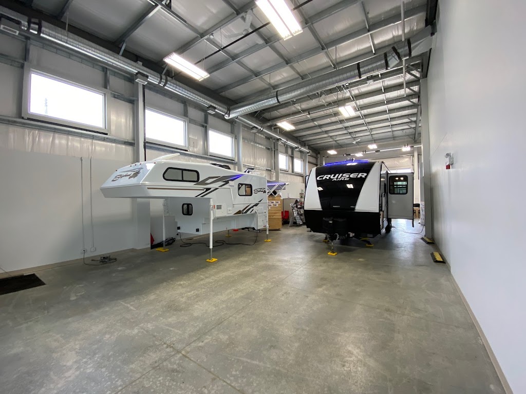 Fraserway RV - Edmonton Service | 21910 Stony Plain Rd, Edmonton, AB T5S 2C3, Canada | Phone: (780) 447-5681