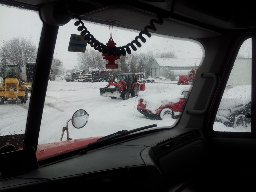 Transport Fernand Racette Inc | 290 Rue St Denis, Saint-Lin - Laurentides, QC J5M 3A8, Canada | Phone: (450) 439-2027