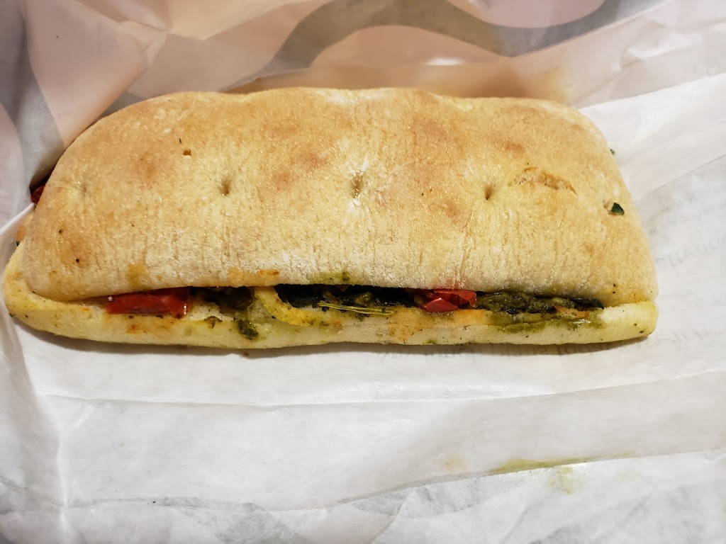 Starbucks | 1641 7 Ave, Fernie, BC V0B 1M5, Canada | Phone: (250) 423-3681