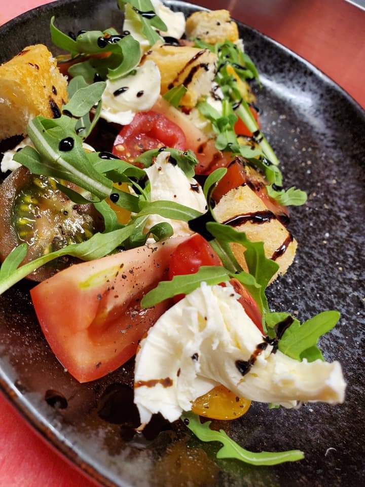 Four Olives Restaurant | 4510 W 10th Ave, Vancouver, BC V6R 2J1, Canada | Phone: (604) 221-7777