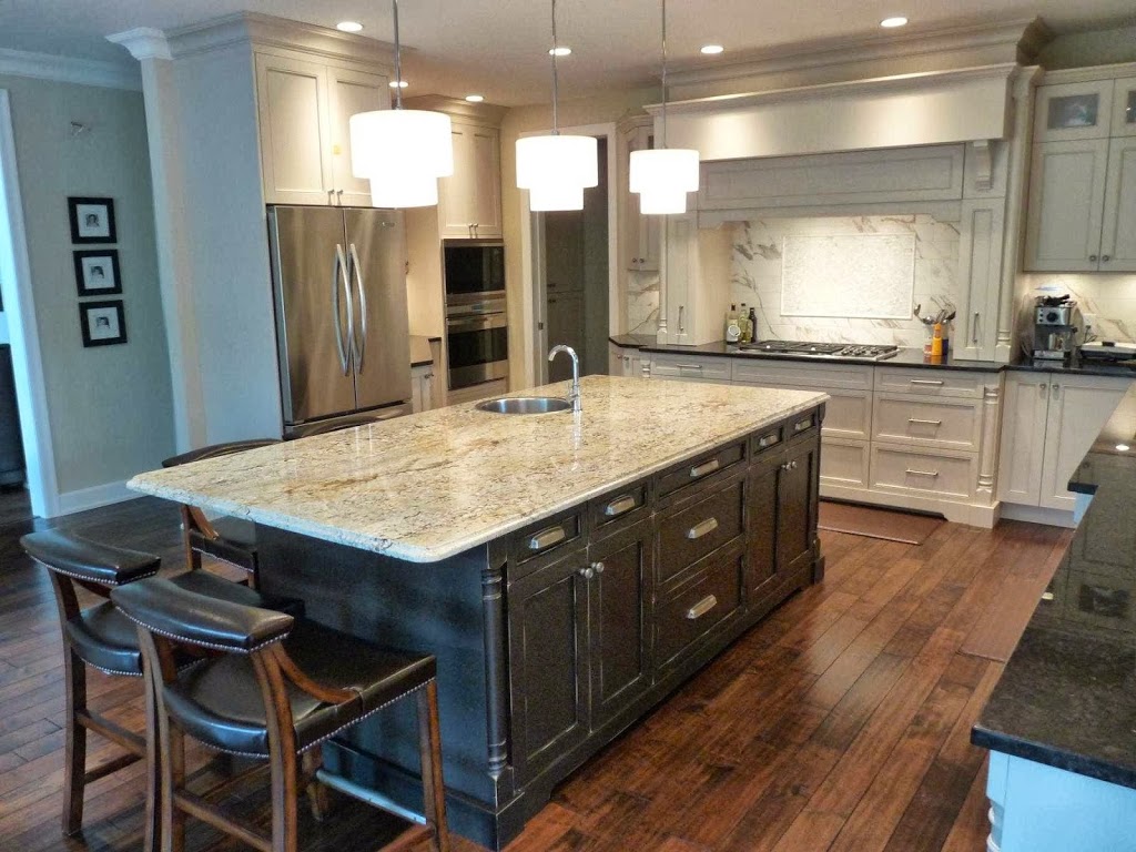 Reynolds Cabinet Shop | 1300 Lloyd Ave, North Vancouver, BC V7P 3J9, Canada | Phone: (604) 985-9527
