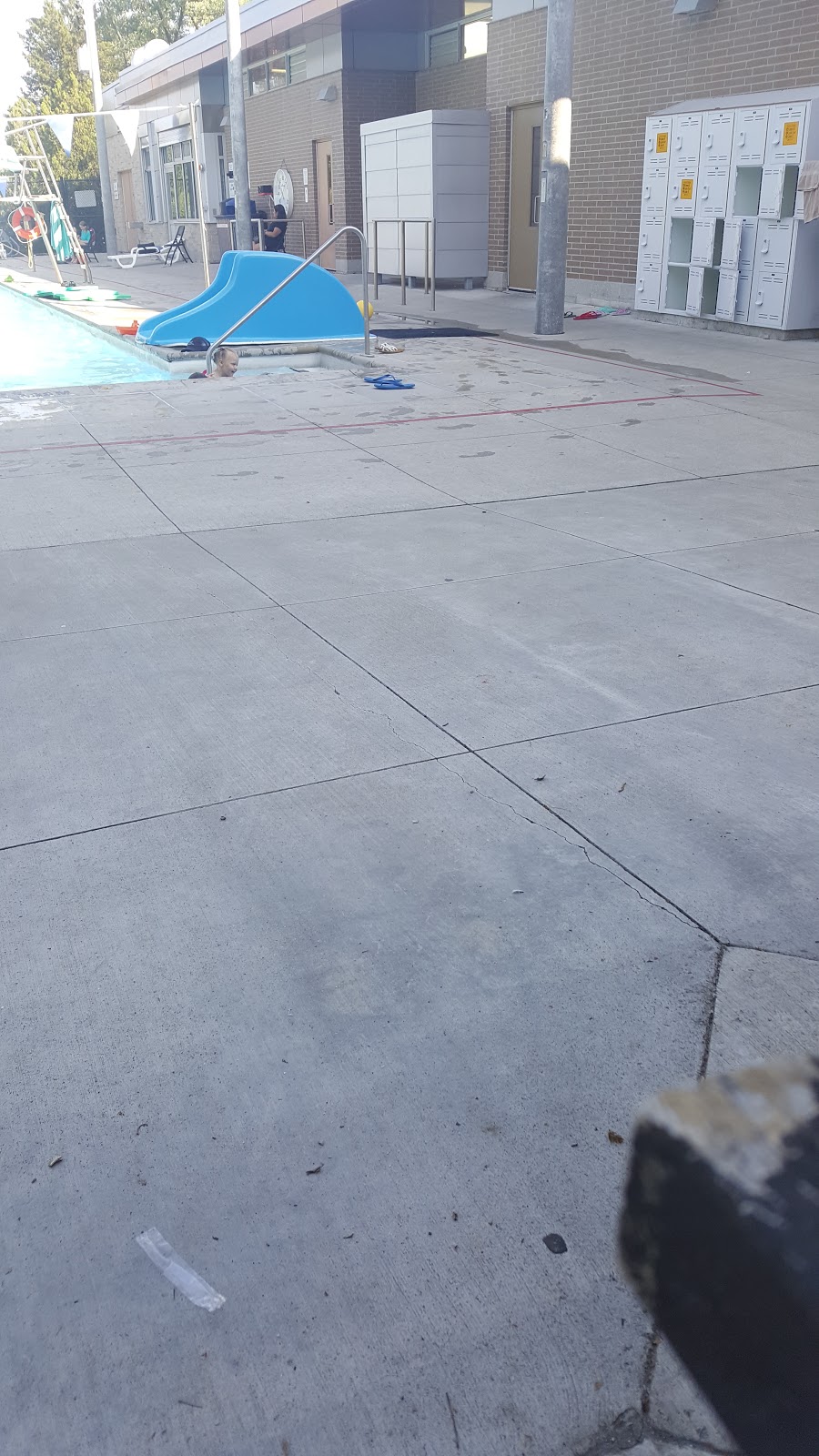 Streetsville Outdoor Pool | 335 Church St, Mississauga, ON L5M 1N1, Canada | Phone: (905) 615-4355