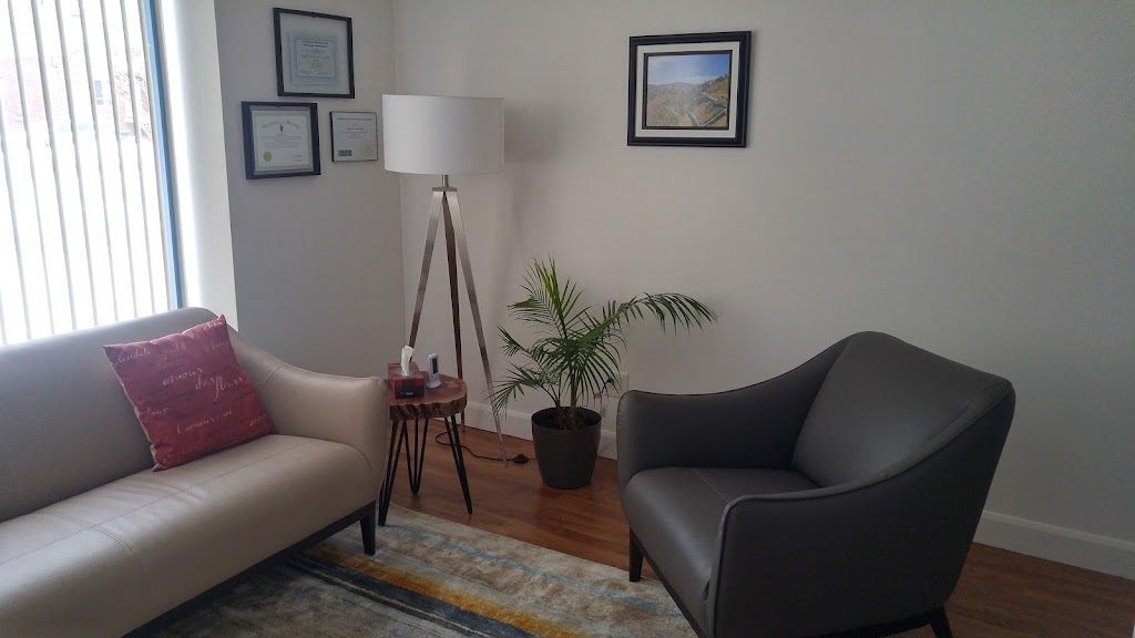 ANGELA VERONICA LIUZZO | 370 Bd Nobert bureau 250, Longueuil, QC J4J 2Z3, Canada | Phone: (514) 834-9132