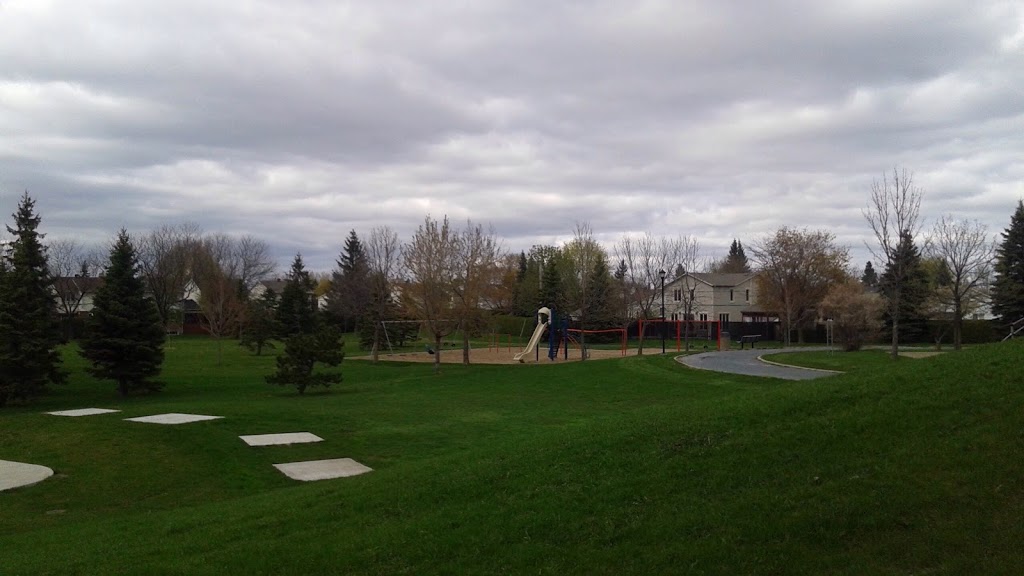 Parc Marguerite-A.-Tellier | Rue du Perche, Boucherville, QC J4B 6K5, Canada