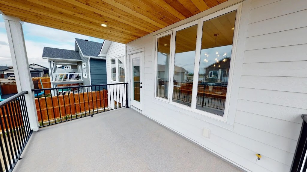 Thomas Valenti Homes | 4700 40 Ave S, Lethbridge, AB T1K 7C5, Canada | Phone: (403) 694-0188
