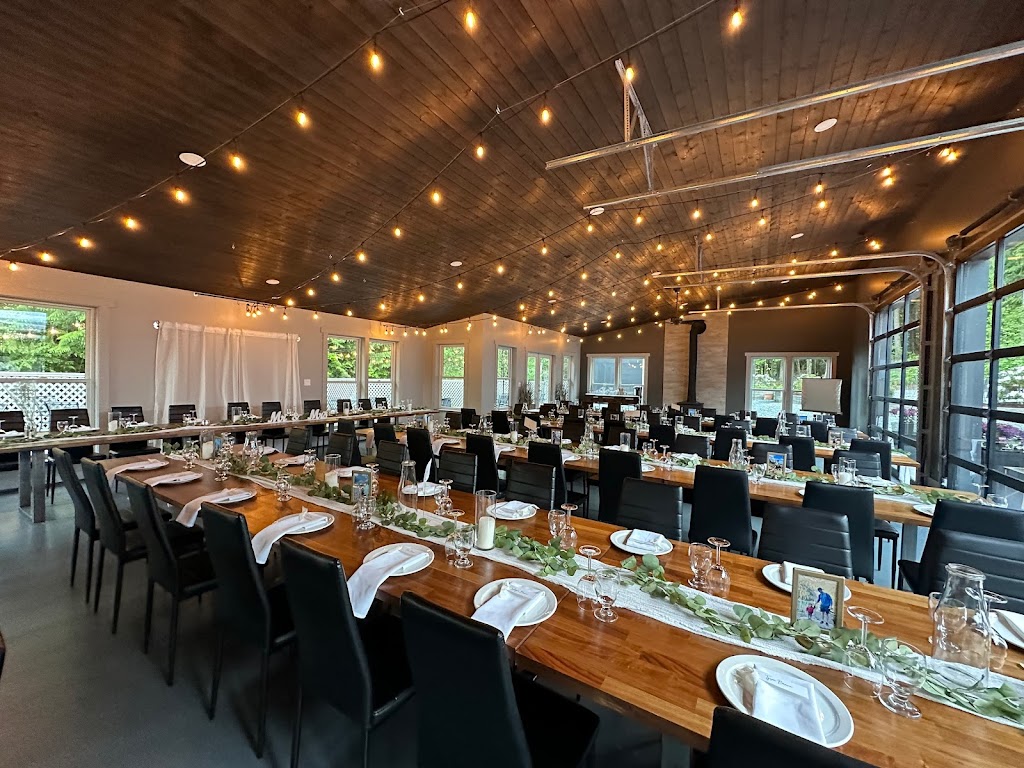 American Creek Lodge | CH96+7F, Hope, BC V0X 1L3, Canada | Phone: (604) 825-2450