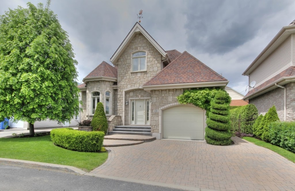 Sylvie Ducharme Courtier immobilier Remax Extra | 255 Rue Guillaume Cheval, Mont-Saint-Hilaire, QC J3H 6H9, Canada | Phone: (514) 217-8650