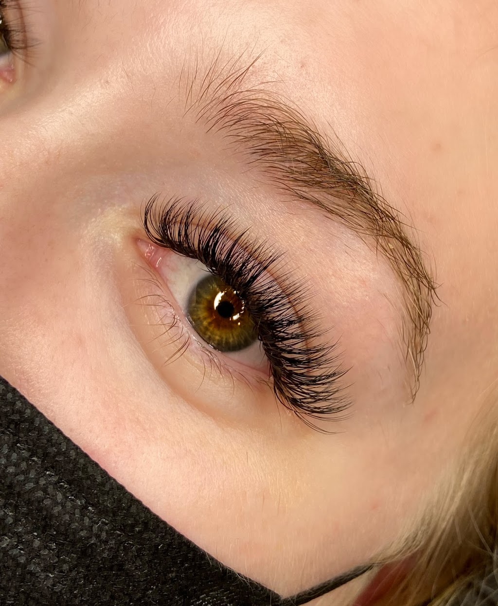 DELLUXE Beauty Bar | 7240 Wellington Rd 124, Guelph, ON N1H 6J3, Canada | Phone: (519) 710-7500