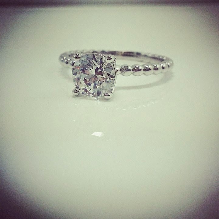 Victoria Jewellers | 3665 Quance St, Regina, SK S4V 3A4, Canada | Phone: (306) 352-4001
