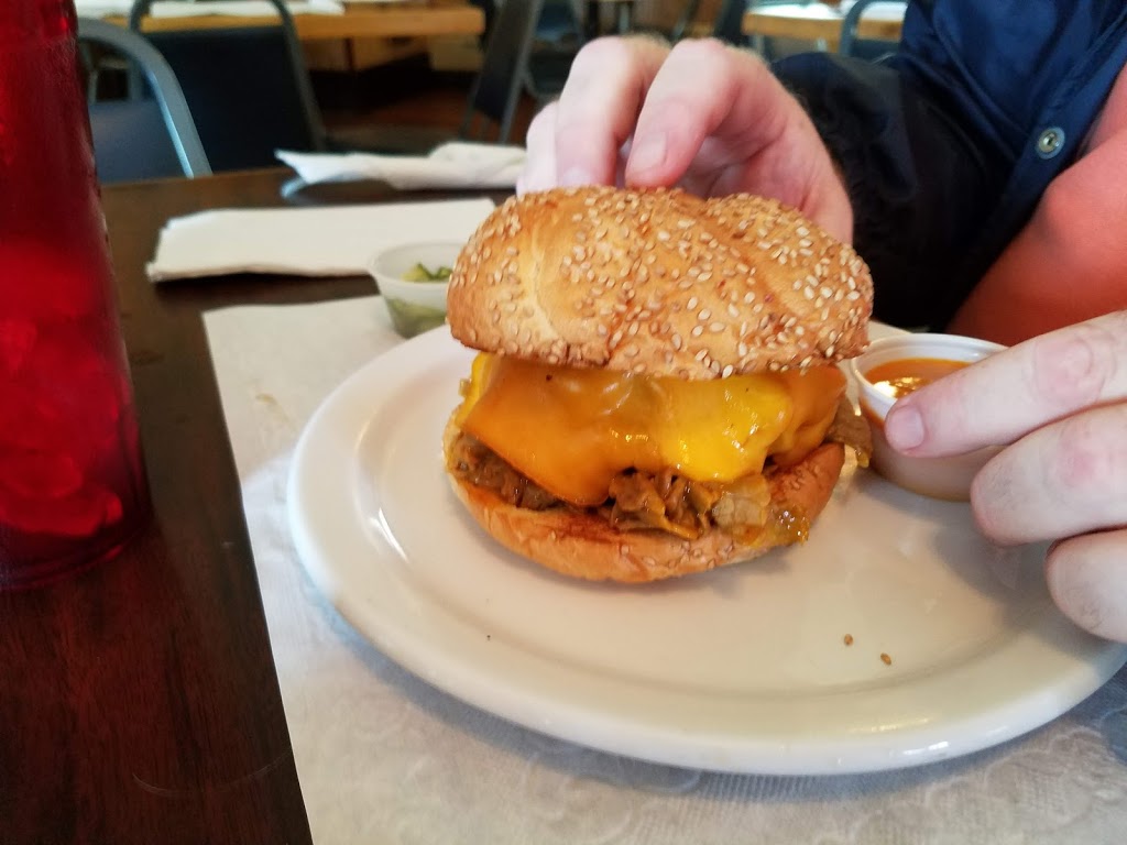 Rays Diner and tavern | 1694 Lake Rd, Youngstown, NY 14174, USA | Phone: (716) 745-3657