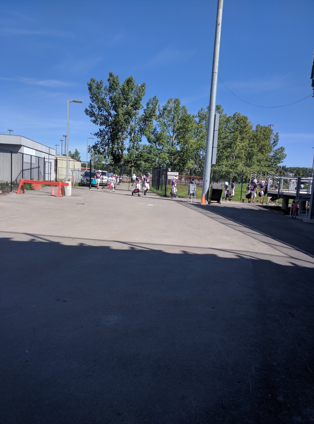Hellard Field | 13 Ave NW, Calgary, AB T3B 1H9, Canada | Phone: (403) 268-3800