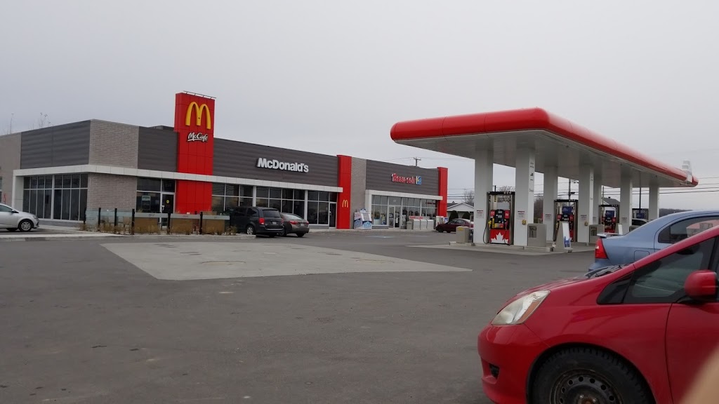 McDonalds | 235 Rue Saint-Jacques, Saint-Jacques, QC J0K 2R0, Canada | Phone: (450) 839-7243