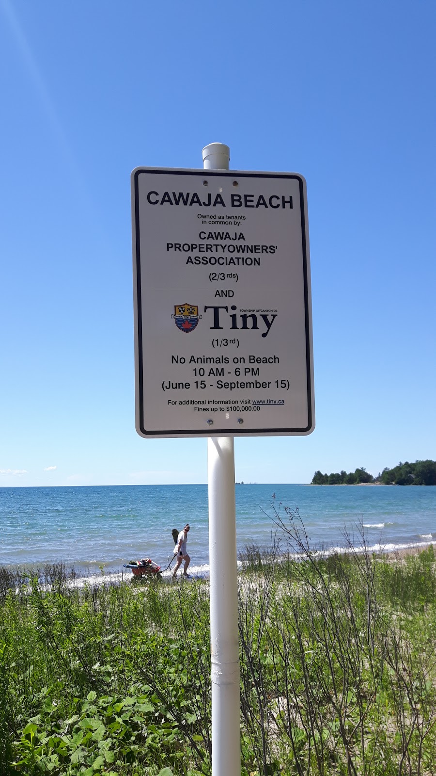 Cawaja Pines General Store | Tiny Beaches Rd N, Wyebridge, ON L0K 2E1, Canada
