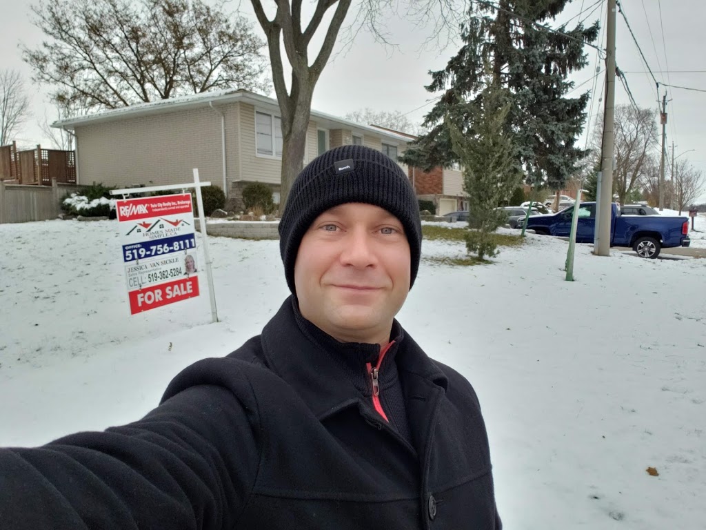 Re/Max with Jessica & Darryl Van Sickle | 515 Park Rd N, Brantford, ON N3R 7K8, Canada | Phone: (519) 802-8419