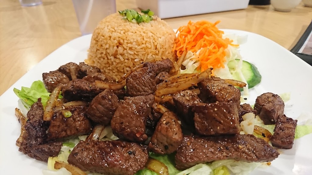 Pho Xic Lo | 1750 Wyandotte St W, Windsor, ON N9B 1J1, Canada | Phone: (519) 971-8288