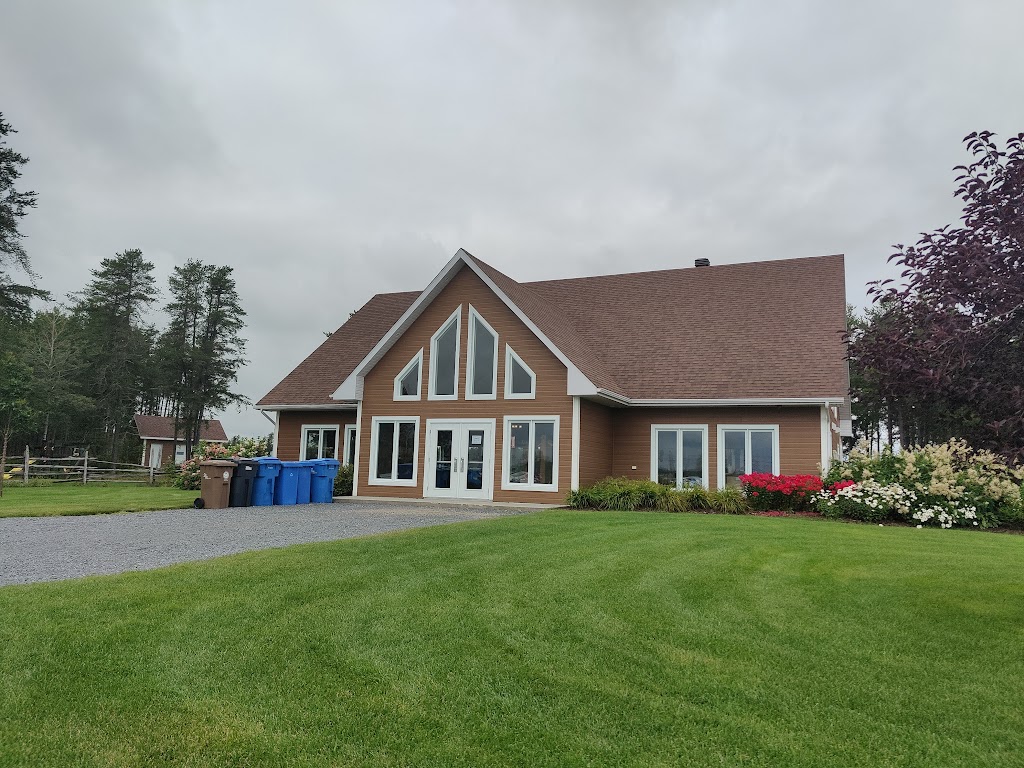 Bleuetiere Co-Op St-Leon | 4005 Rue Ambroise, Labrecque, QC G0W 2S0, Canada | Phone: (418) 481-1777