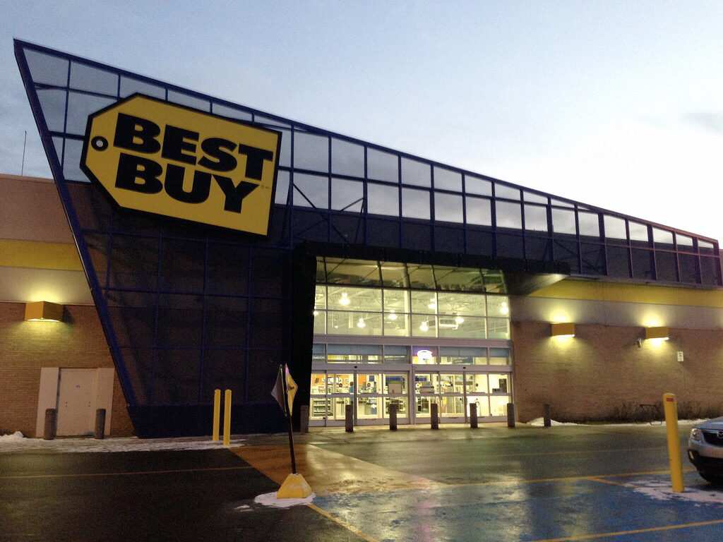 Best Buy | 7077 Boulevard Newman, LaSalle, QC H8N 1X1, Canada | Phone: (514) 368-6570