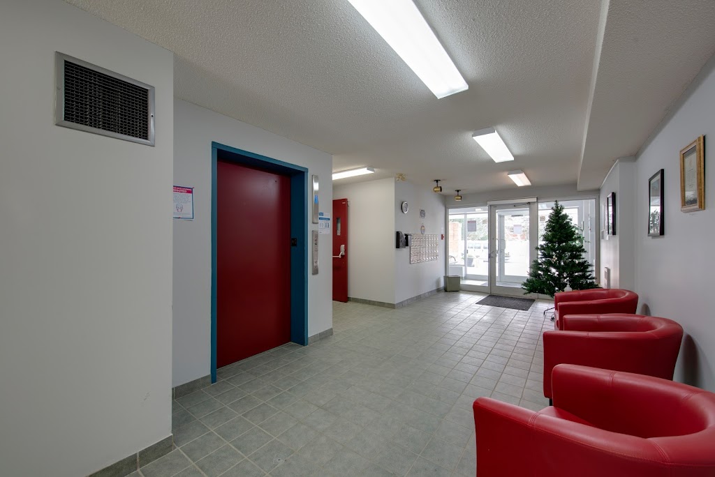 Russian Orthodox Retirement Centre | 81 Alexander Blvd, Jacksons Point, ON L0E 1L0, Canada | Phone: (905) 722-4331