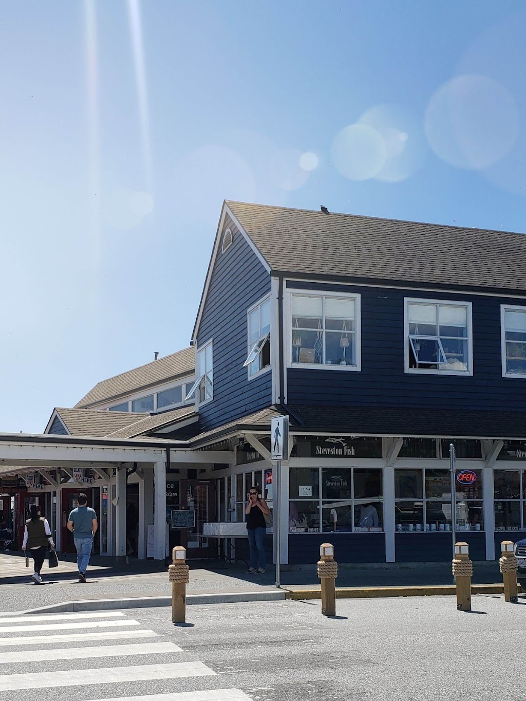 Perfect Hearts Yoga | 3800 Bayview St #201, Richmond, BC V7E 4R7, Canada | Phone: (778) 984-9642