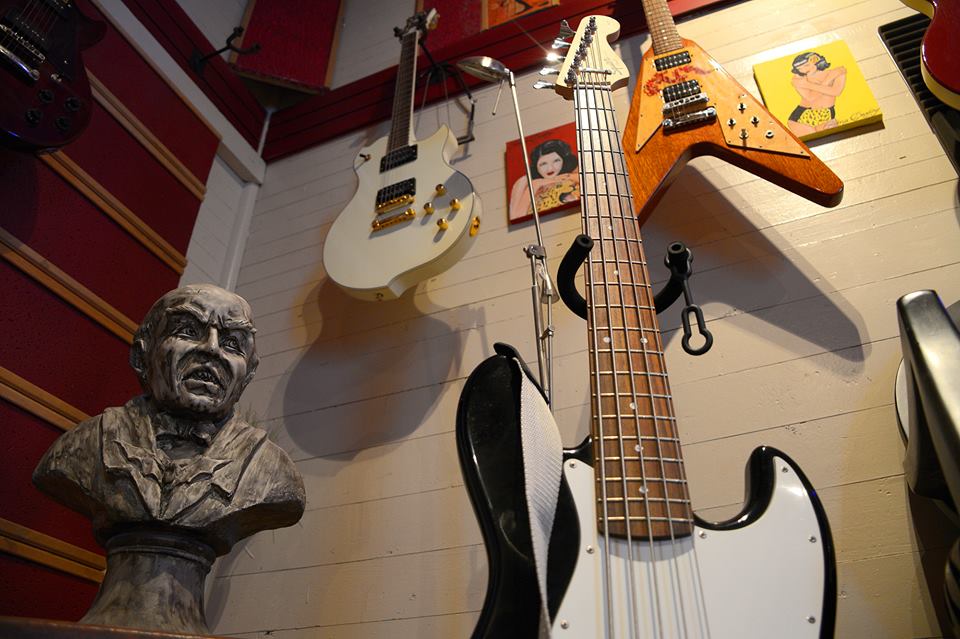 The Groove Factory | 10 Sackville Rd, Amherst, NS B4H 2V1, Canada | Phone: (902) 667-7448