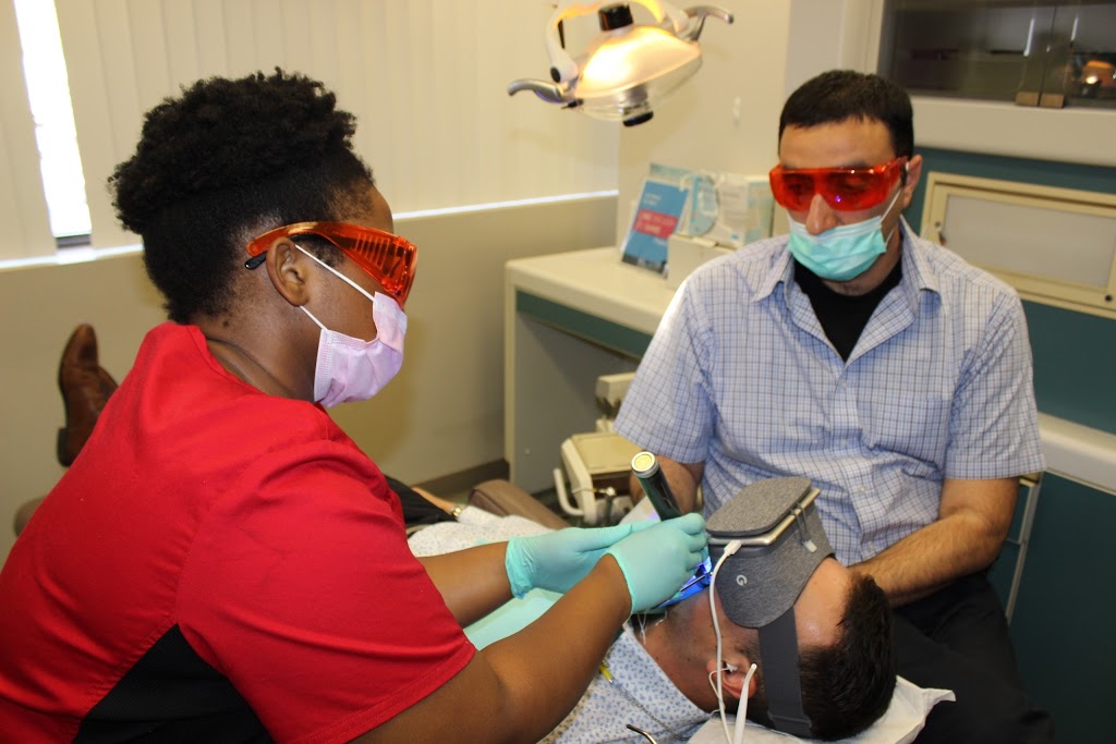 The Teal Umbrella Family Dental Healthcare | 1580 Merivale Rd Suite 200, Nepean, ON K2G 4B5, Canada | Phone: (613) 216-9296