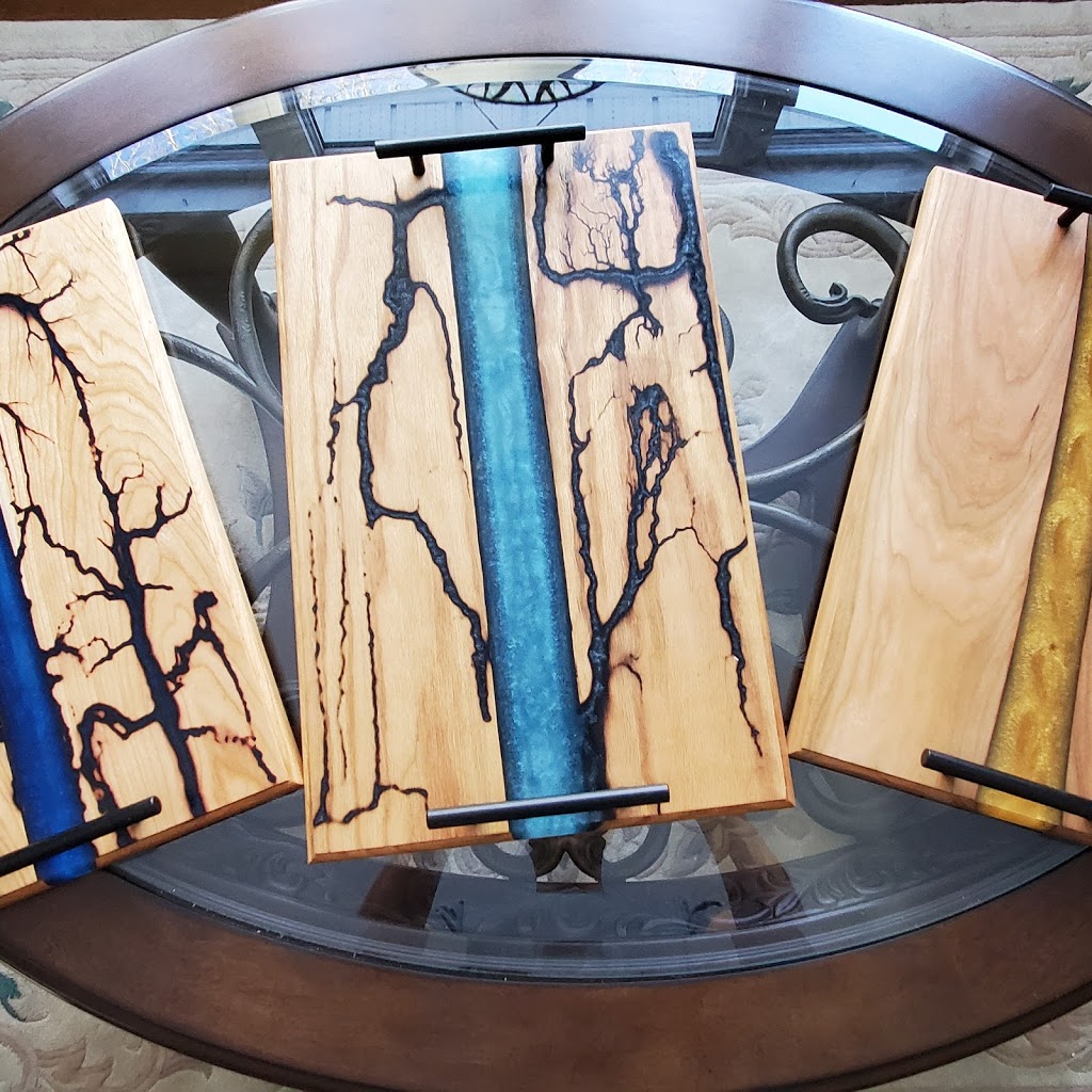 Brush To Feather | 100 Gerhardt Rd, Waubaushene, ON L0K 2C0, Canada | Phone: (705) 427-0960