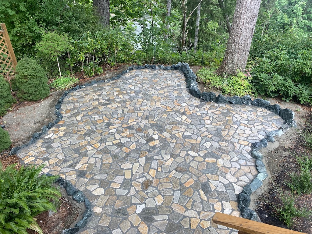 Samwells Landscaping & Stonework Ltd | Headquarters Rd, Courtenay, BC V9J 1M8, Canada | Phone: (604) 721-9694