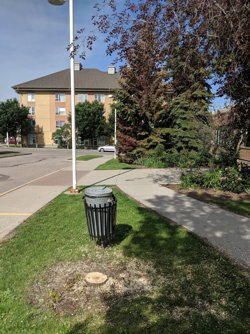 CNIB | 10 11a St NE, Calgary, AB T2E 4Z3, Canada | Phone: (800) 563-2642