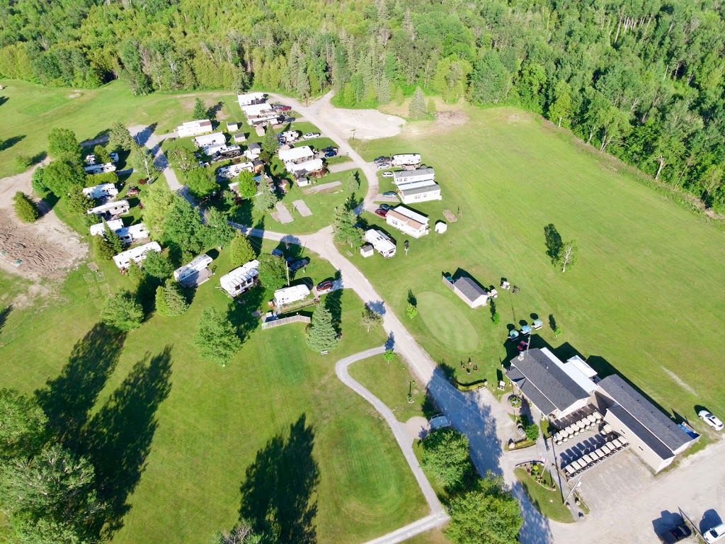 Deer Run Golf Course and Bar & Grill | 10 Brook St, Little Britain, ON K0M 2C0, Canada | Phone: (705) 328-3781