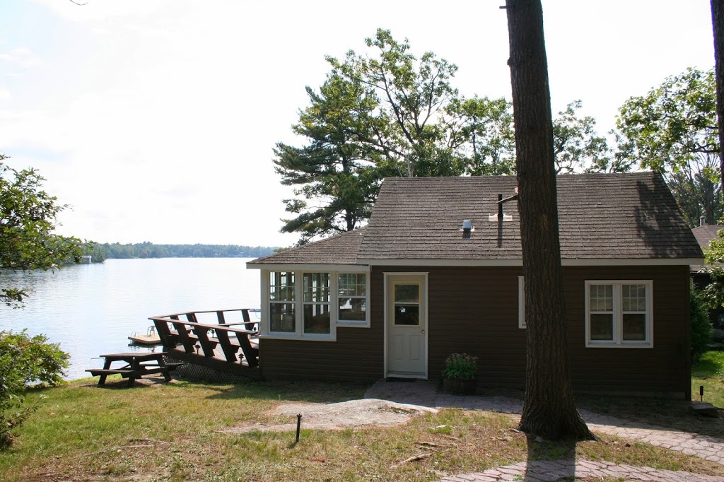 Tea Lake Cottages | 6892 Upper Big Chute Rd, Coldwater, ON L0K 1E0, Canada | Phone: (705) 906-9390