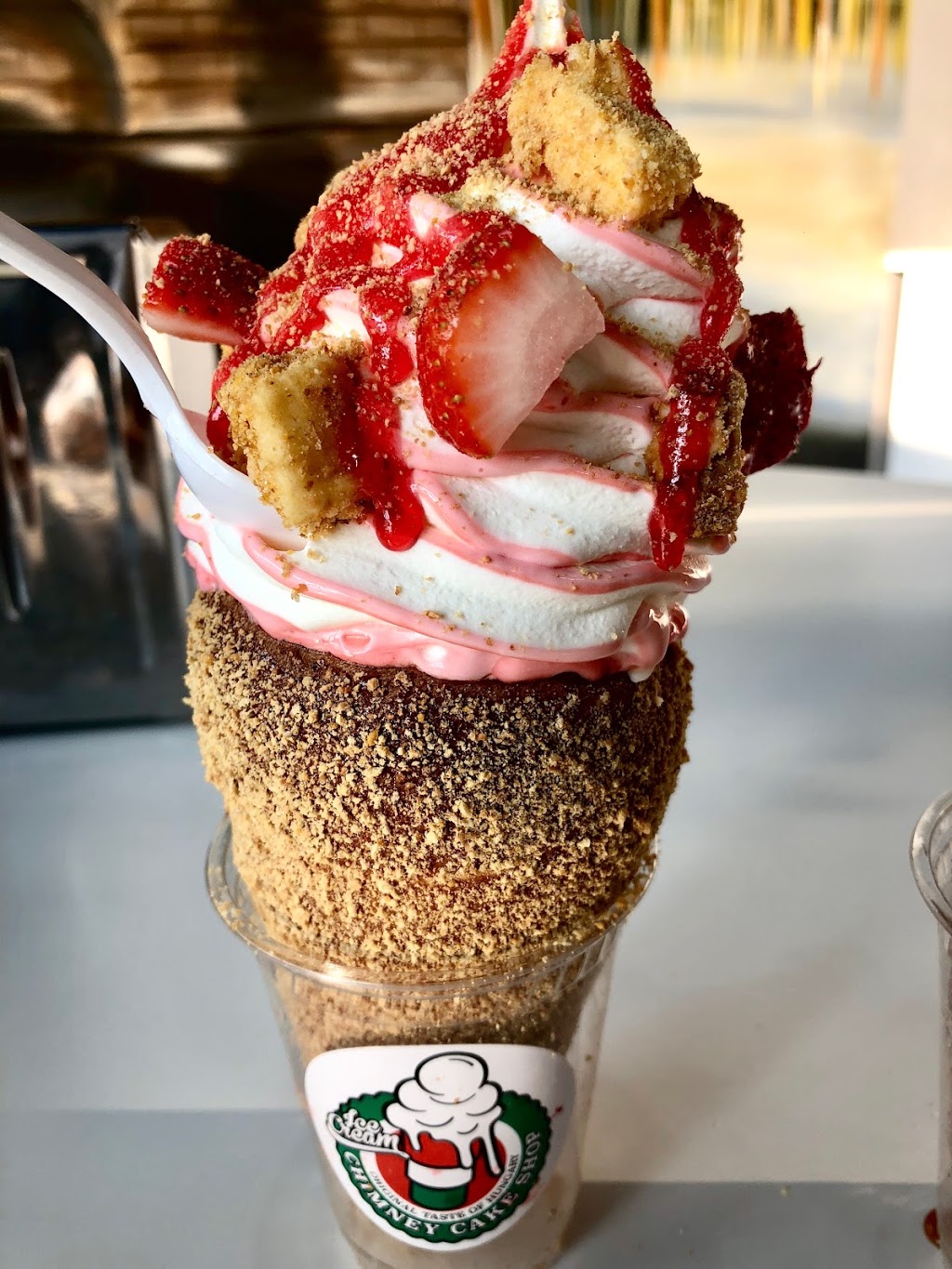 Chimney Cake Shop | 1786 Stone Church Rd E, Hamilton, ON L8W 3P8, Canada | Phone: (905) 560-3884