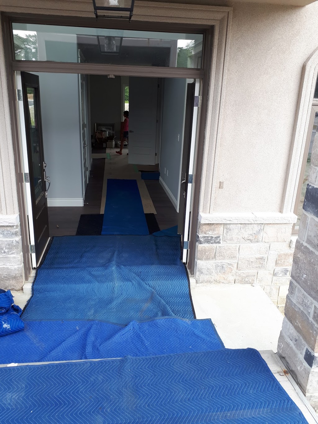 Maplegreen Moving & Logistics | 60 Capulet Ln #701, London, ON N6H 0B2, Canada | Phone: (226) 448-8524