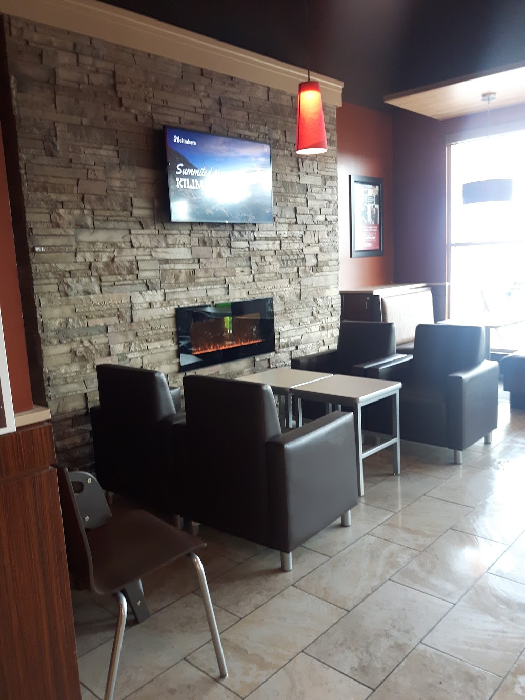 Tim Hortons | 12 Fireside Gate, Cochrane, AB T4C 0V9, Canada | Phone: (403) 851-3882