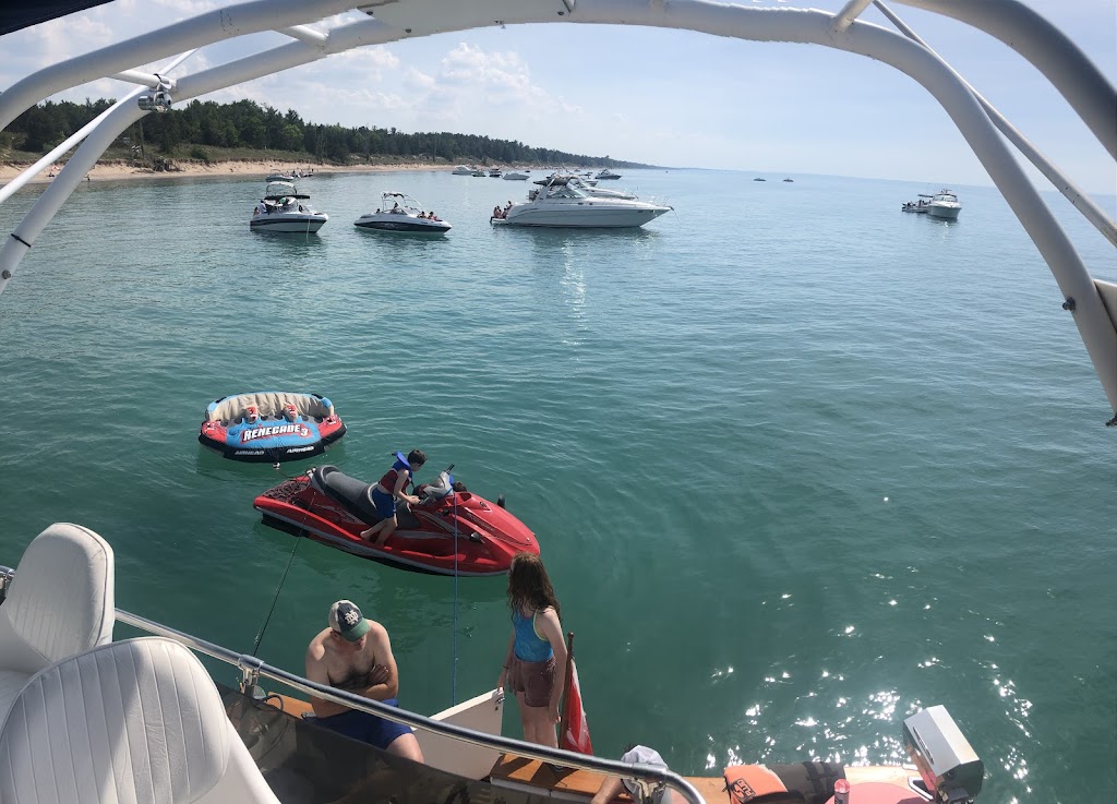 Grand Bend Charters | 13 Shady Ln, Grand Bend, ON N0M 1T0, Canada | Phone: (519) 748-7847