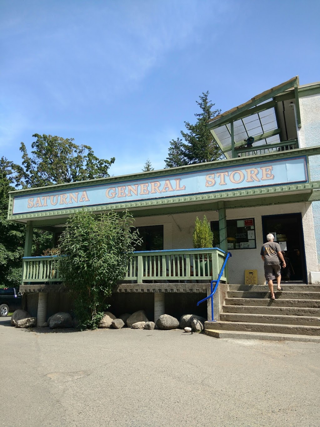 Saturna General Store & Freight | 101 Narvaez Bay Rd, Saturna, BC V0N 2Y0, Canada | Phone: (250) 539-2936