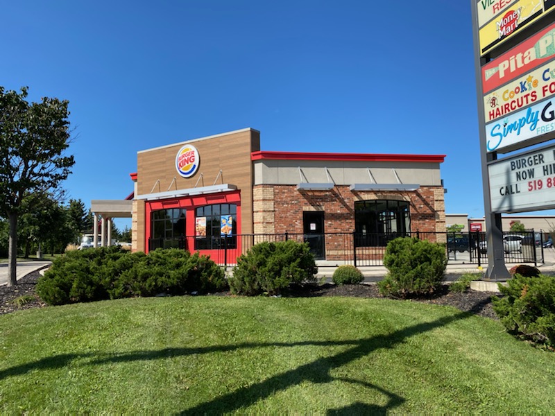 Burger King | 30 Northfield Dr E, Waterloo, ON N2L 6A1, Canada | Phone: (519) 885-5677