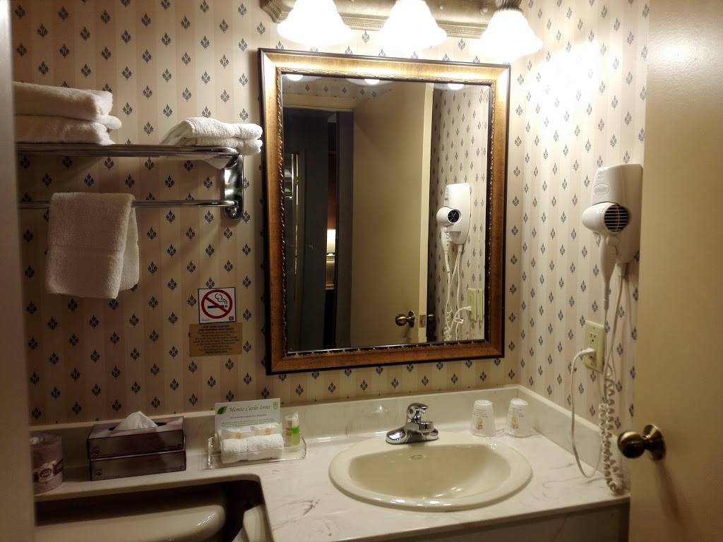 Monte Carlo Inn Brampton Suites | 45 Coventry Rd, Brampton, ON L6T 4V7, Canada | Phone: (905) 453-5200